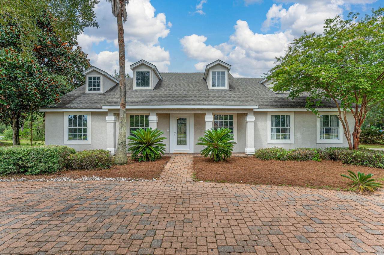 1853 Edgewood Drive - Photo 1