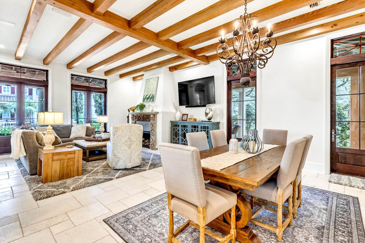 148 Rue Martine - Photo 1