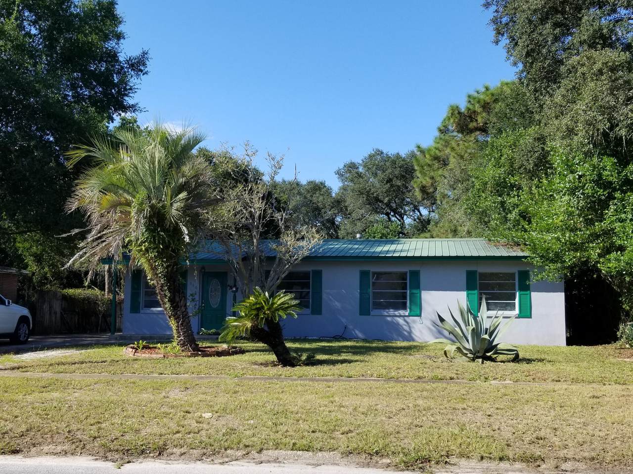 516 Marlowe Drive - Photo 1