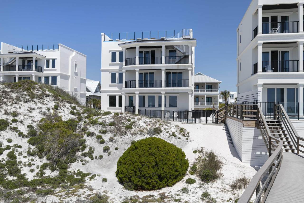 23 Azzurro Way - Photo 1