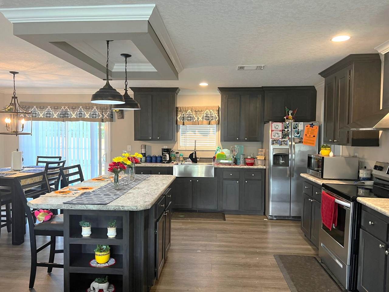 112 Woodlands Boulevard - Photo 1