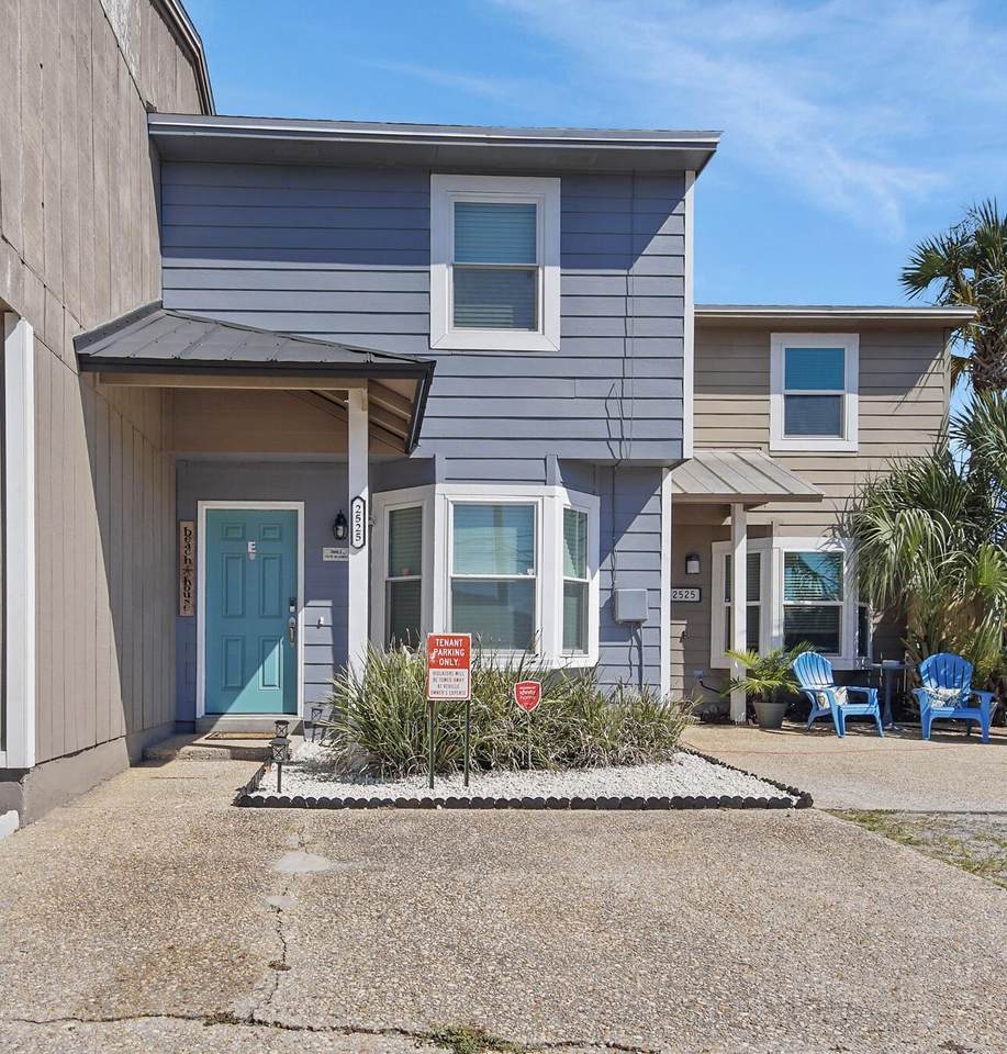 2525 Cypress Street - Photo 1
