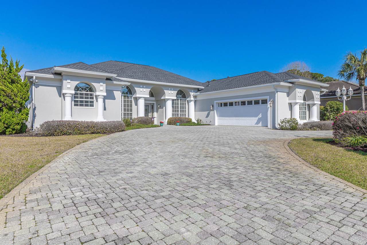 1517 Glenlake Circle - Photo 1