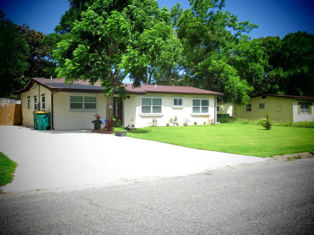 500 Bryn Mawr Boulevard - Photo 1