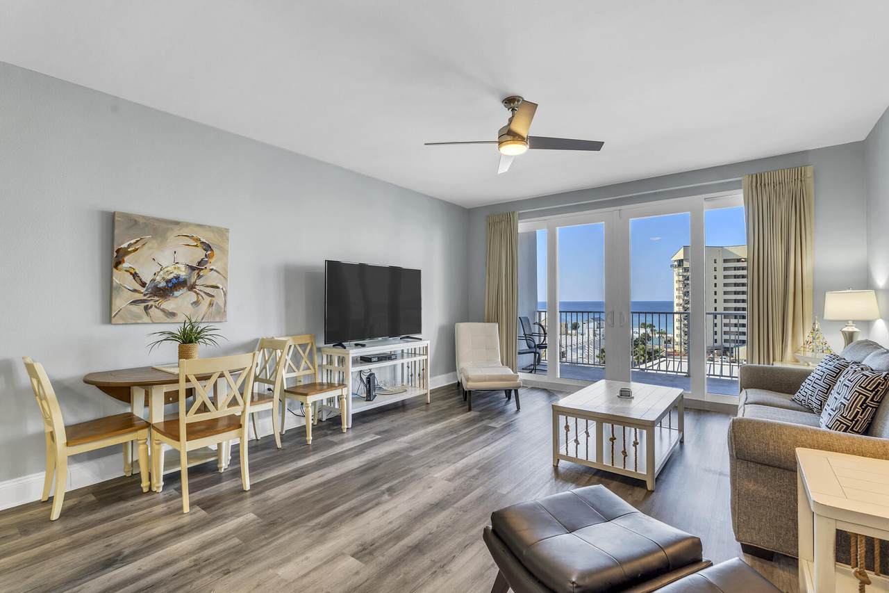 9860 Thomas Drive - Photo 1