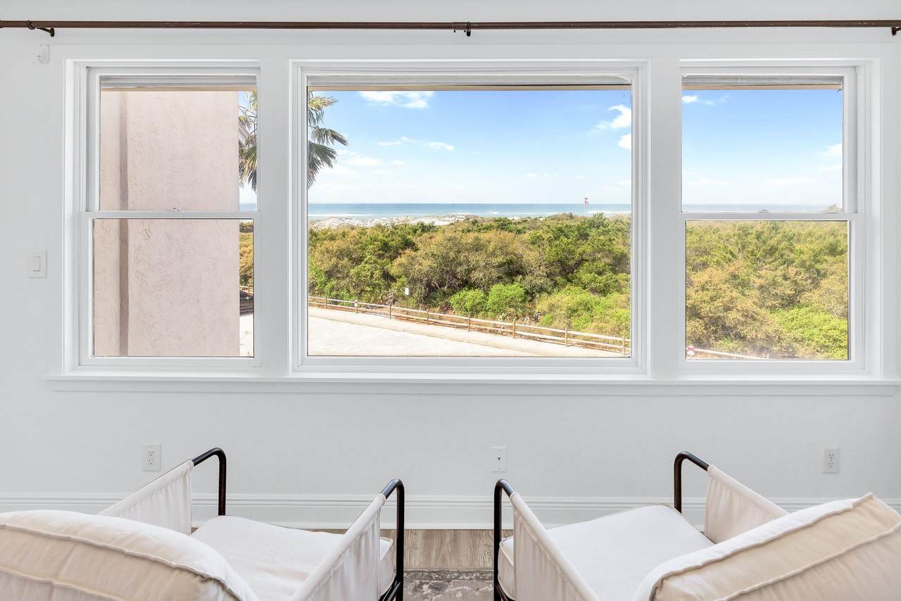 154 Park Place Avenue - Photo 1