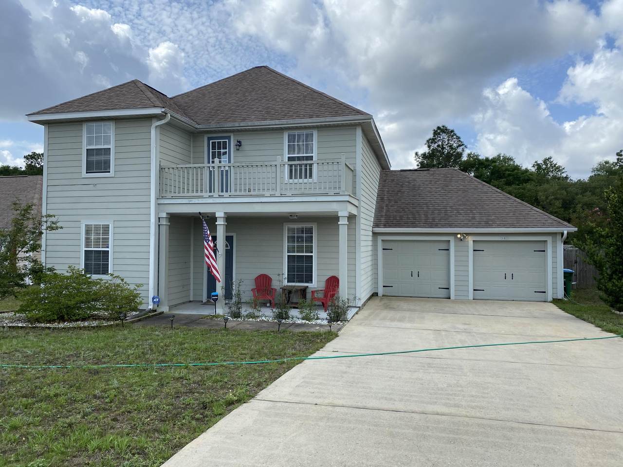 310 Peoria Boulevard - Photo 1