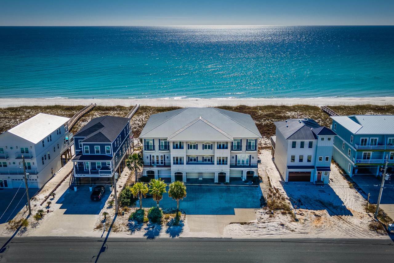 7921 Gulf Boulevard - Photo 1