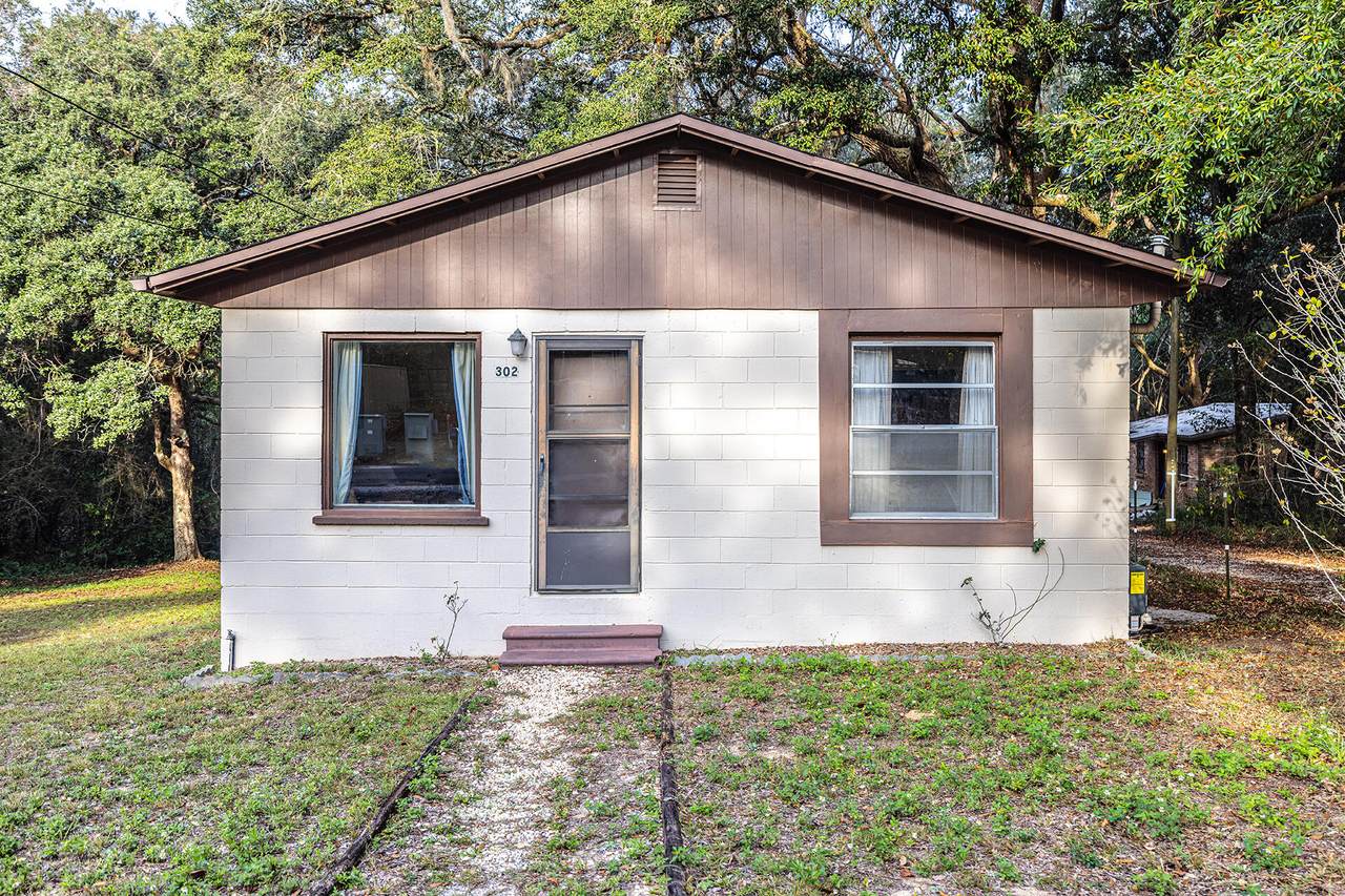 302 Kelly Road - Photo 1