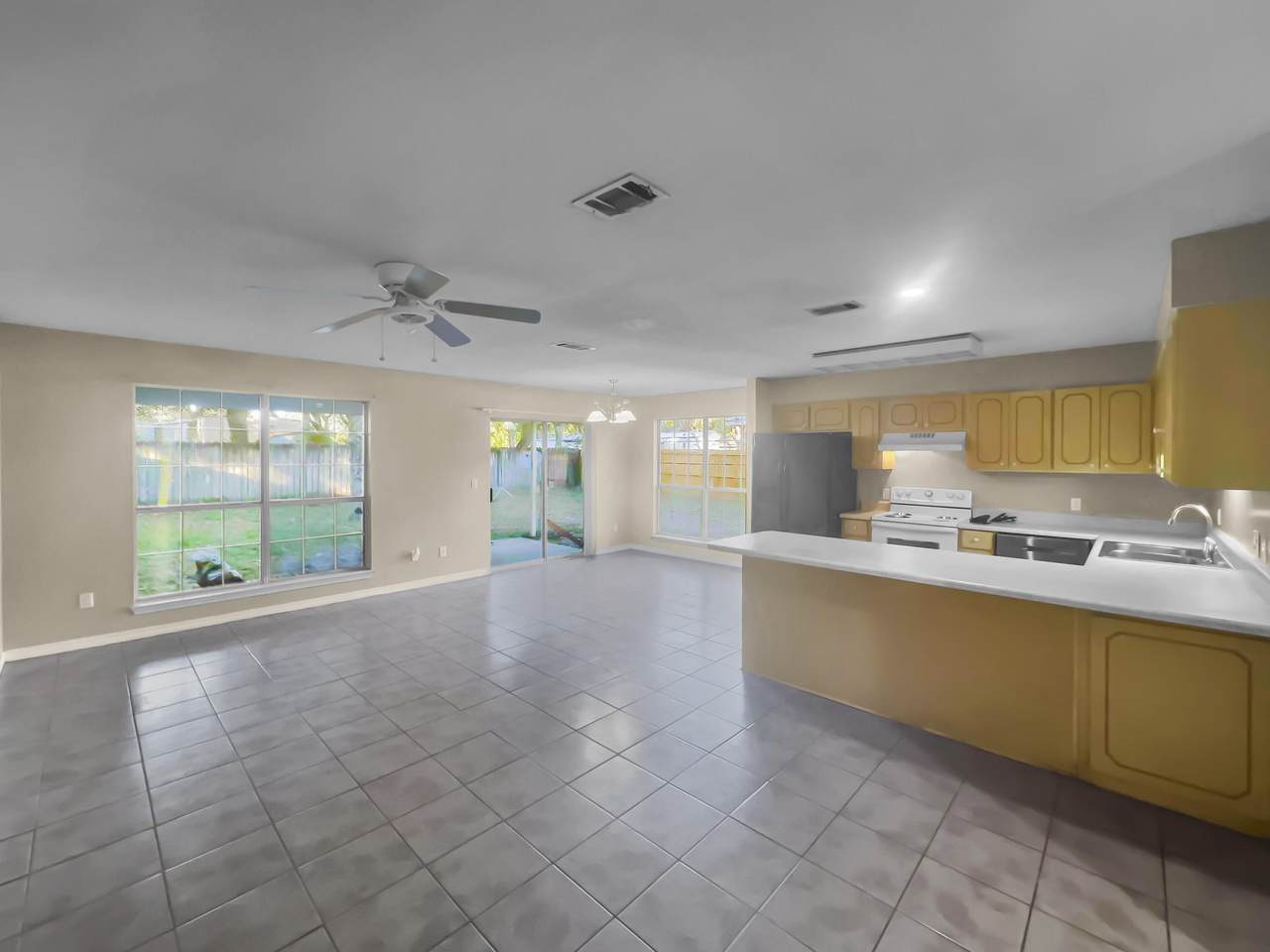 403B Yancey Street - Photo 1
