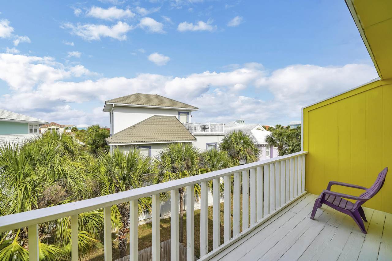 8468 Gulf Boulevard - Photo 1