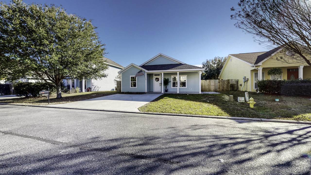 161 Water Oaks Loop - Photo 1