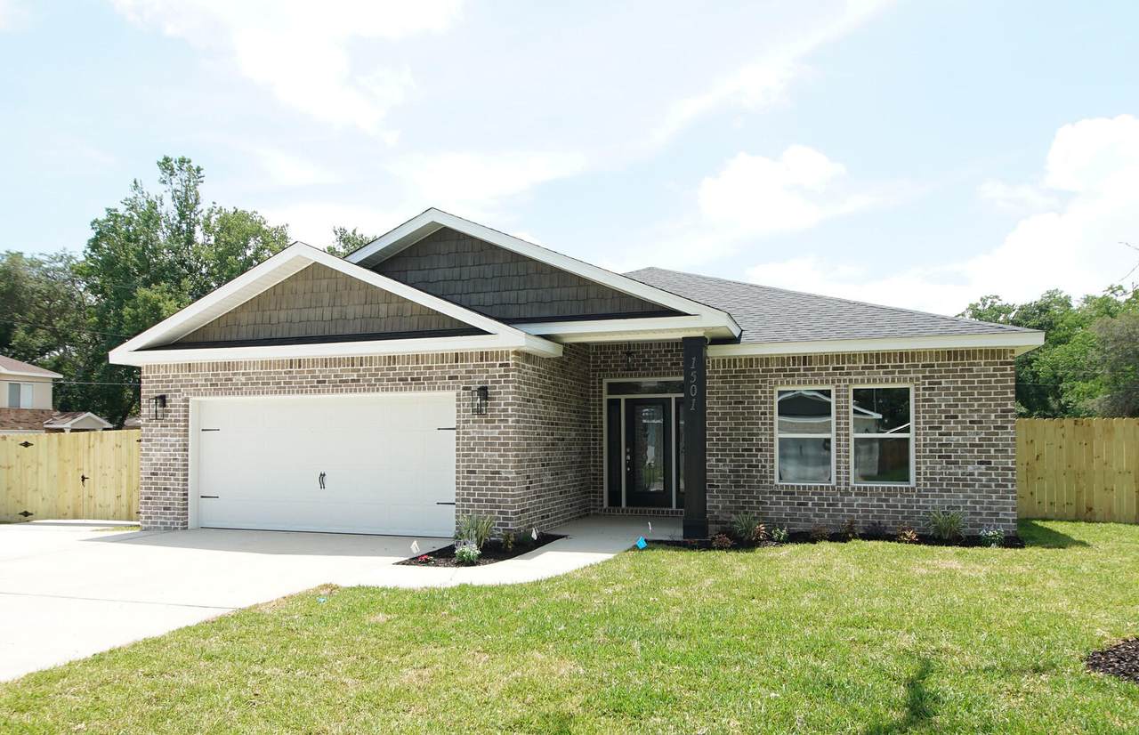 6 Maple Avenue - Photo 1