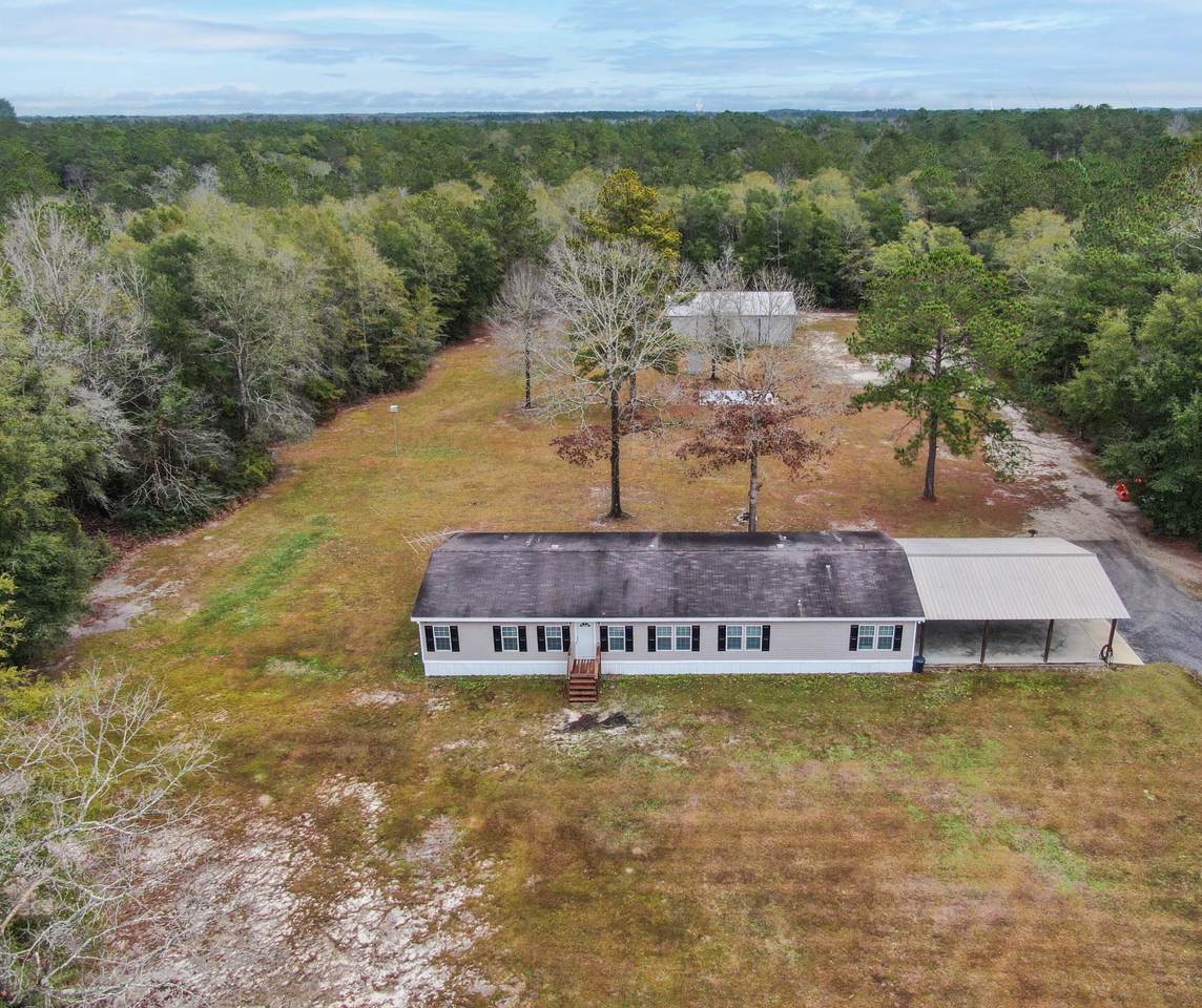 435 St Hwy 81 - Photo 1