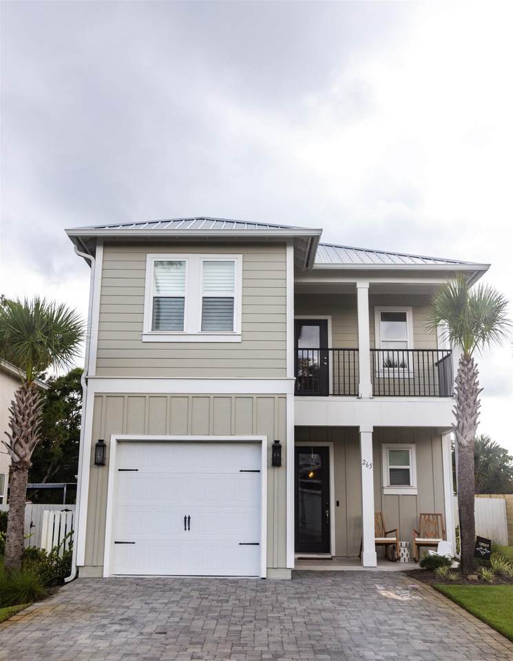 265 Lakeland Drive - Photo 1