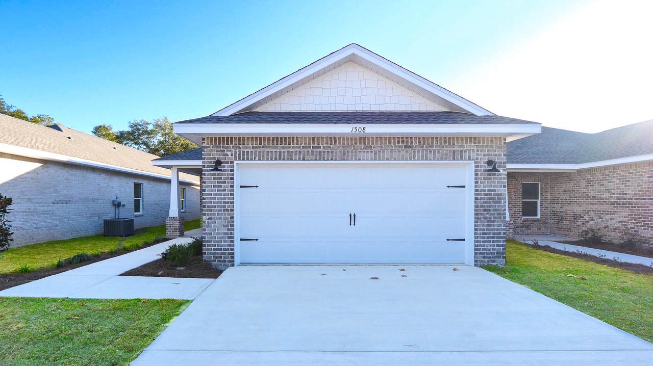 1508 27th Street - Photo 1