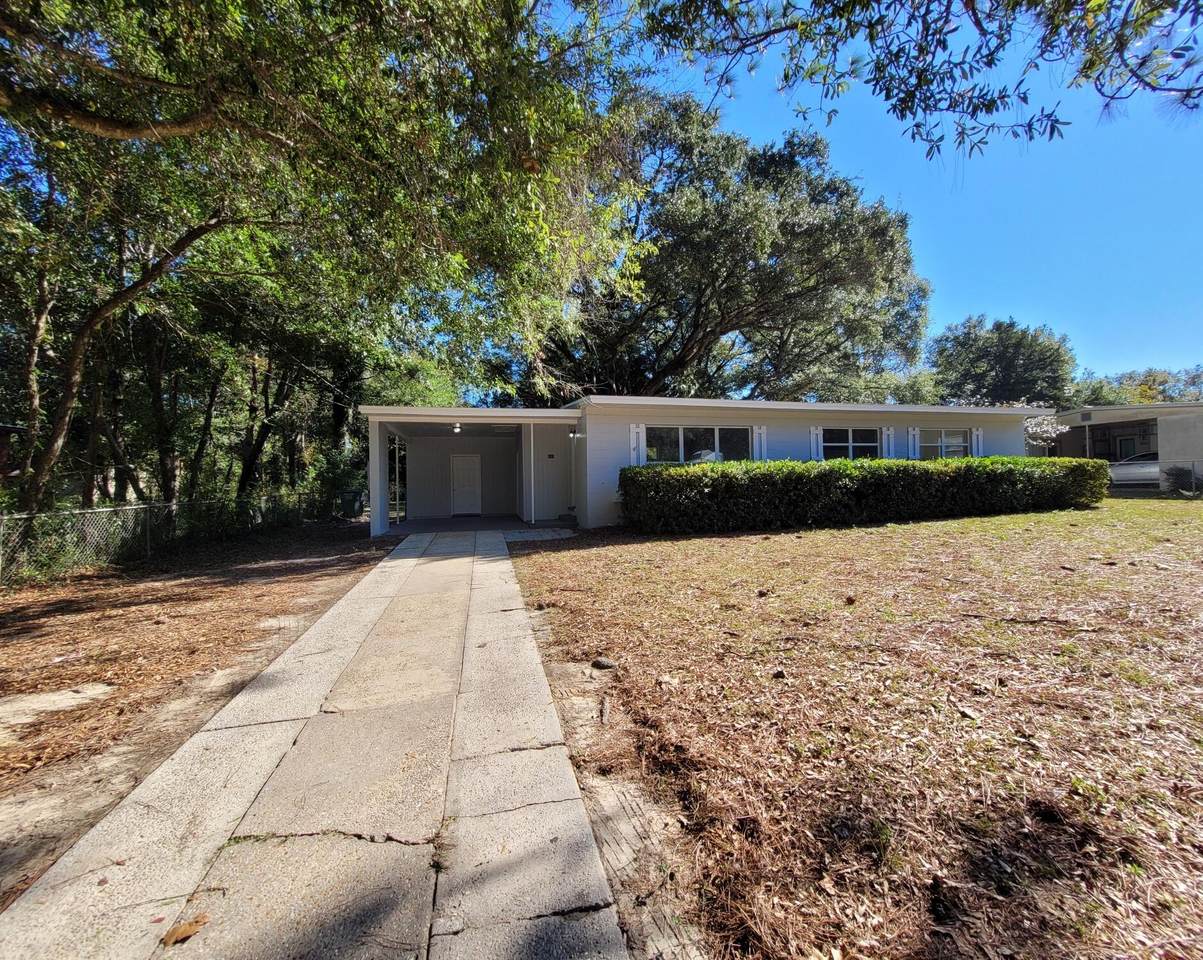 181 Adkinson Drive - Photo 1