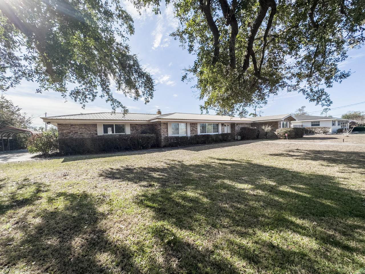 2107 27Th Street - Photo 1