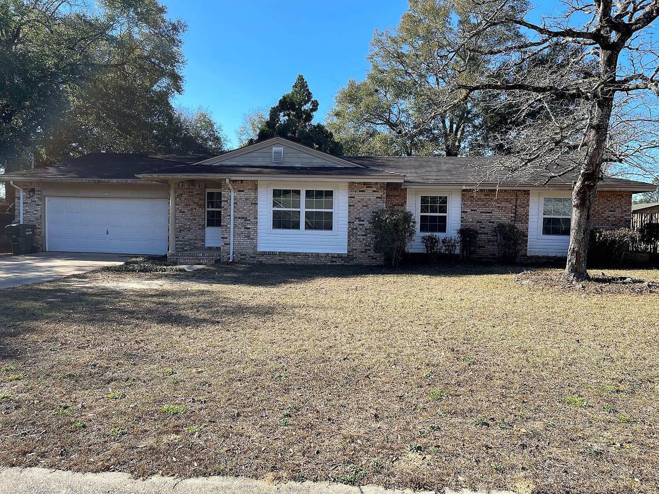 5577 Polaris Drive - Photo 1