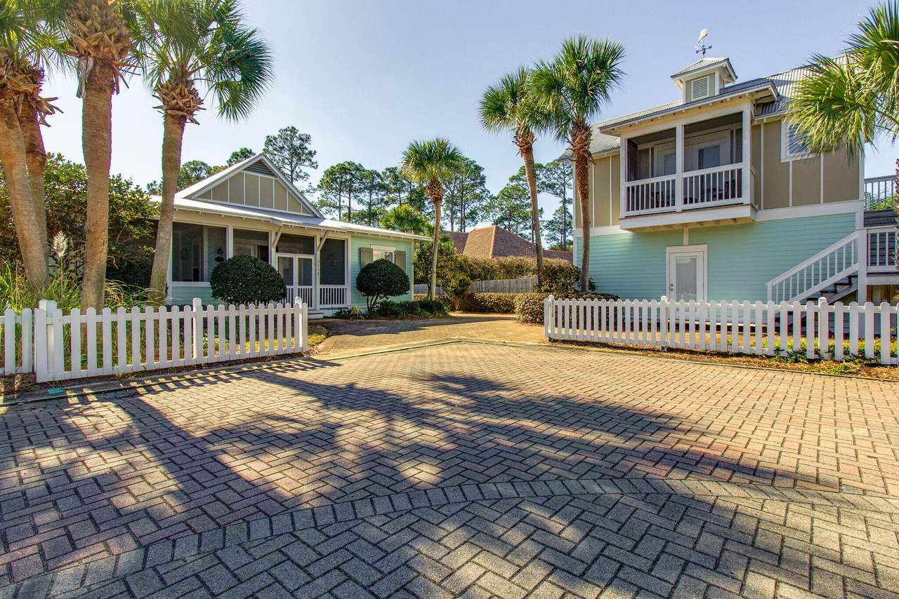 2113 Clipper Cove - Photo 1