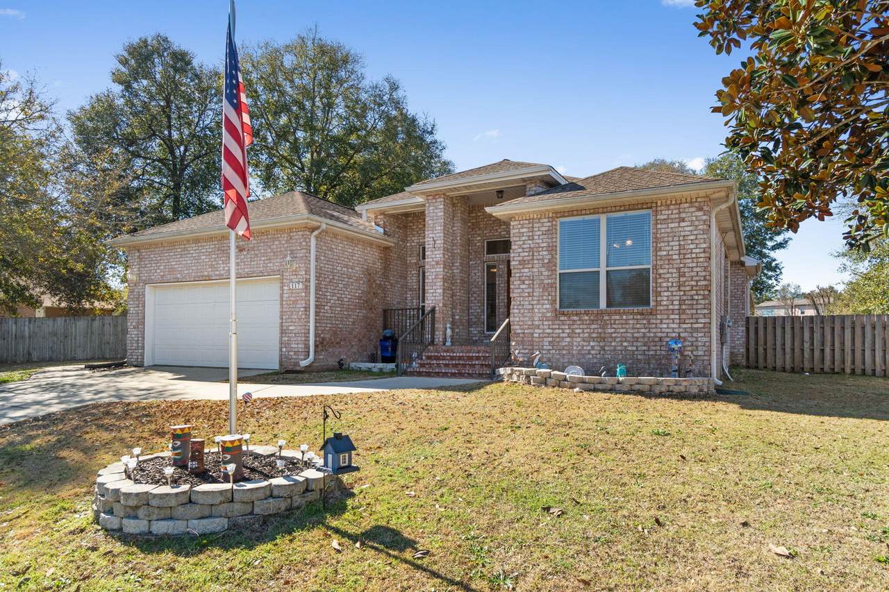 117 Trailwood Lane - Photo 1