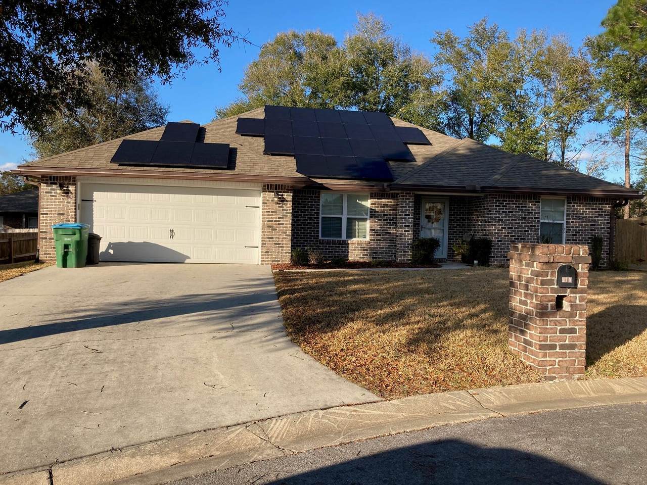 410 Serene Court - Photo 1