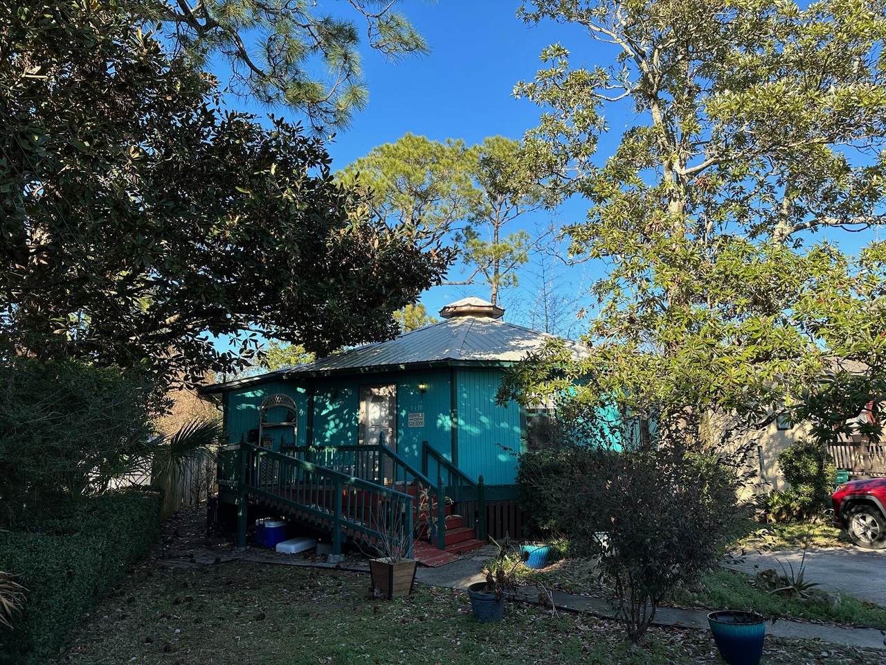 7430 Lagoon Drive - Photo 1