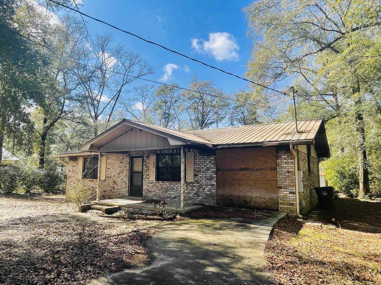 386 Florence Street - Photo 1