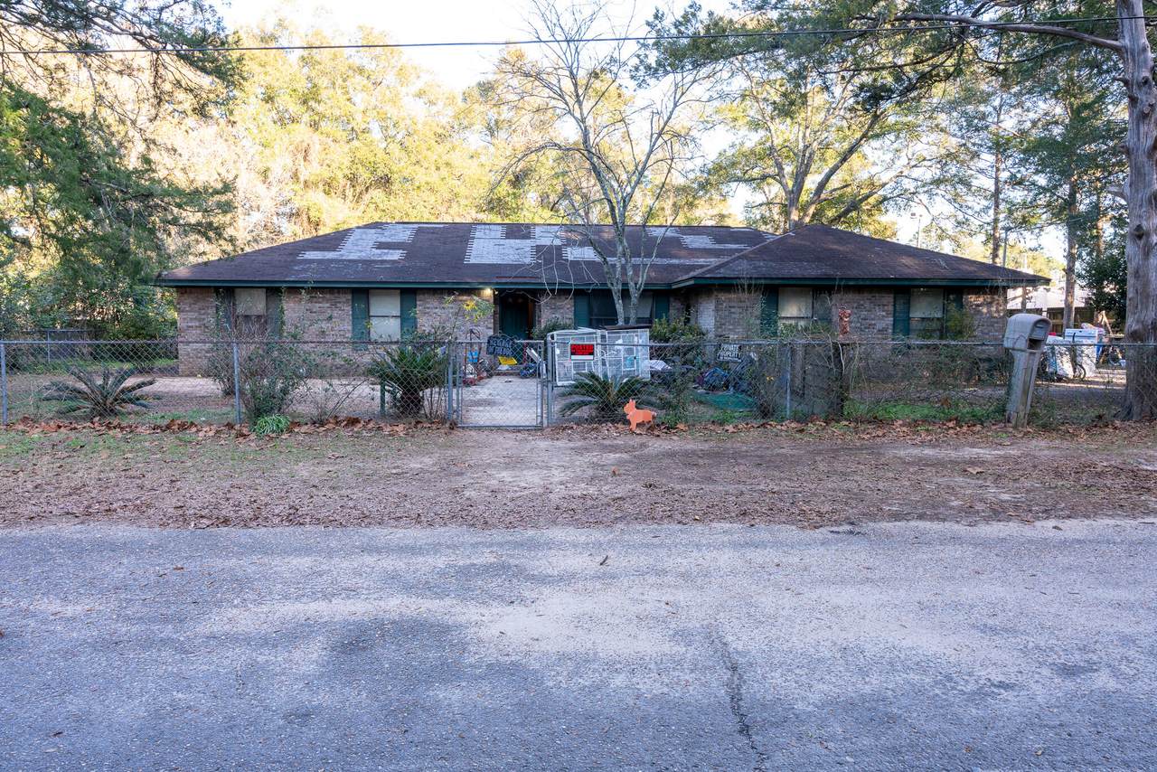 153 Carr Drive - Photo 1
