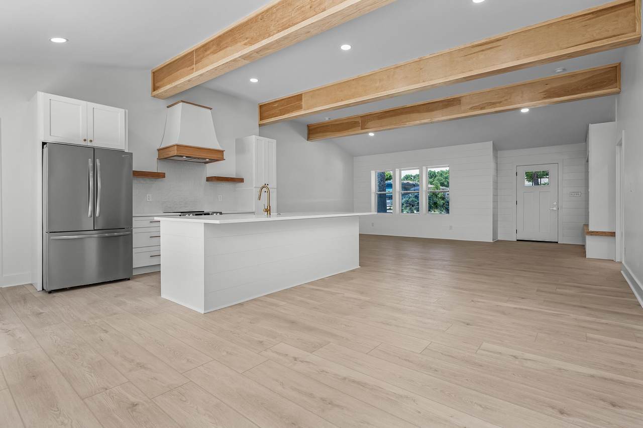 352 Kepner Drive - Photo 1