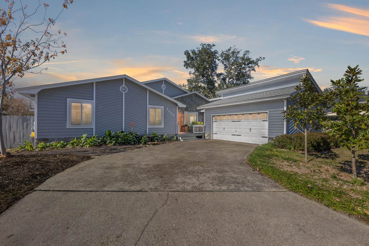 3303 Harbour Circle - Photo 1