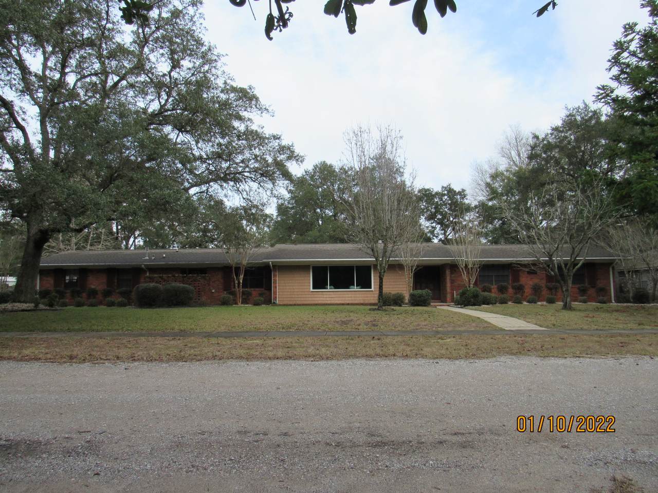 258 Tennessee Avenue - Photo 1