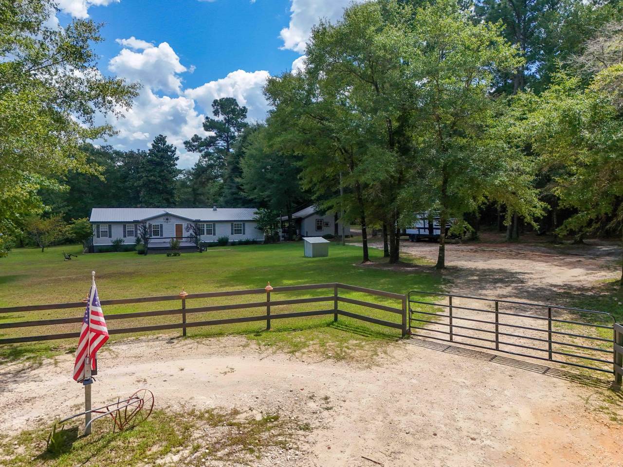 151 White Creek Road - Photo 1