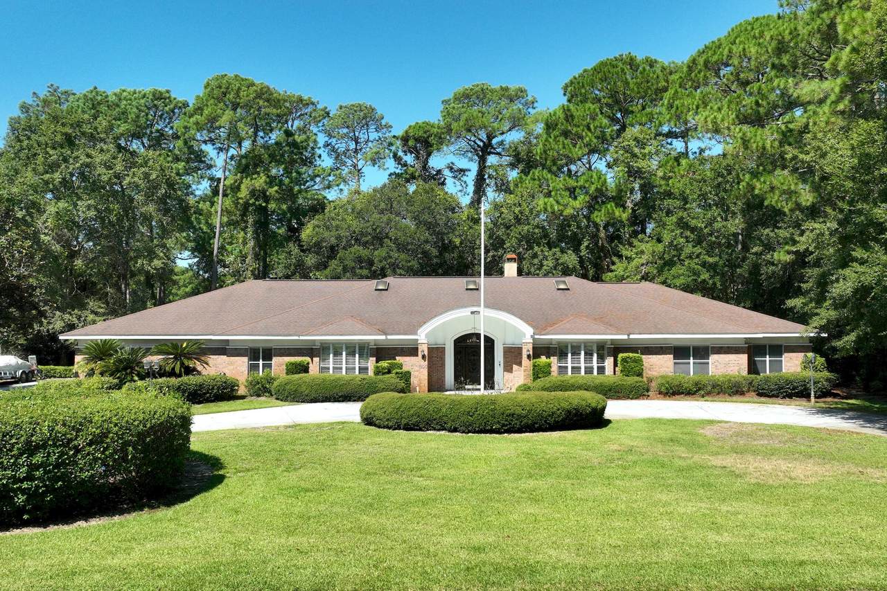 1100 Troon Drive - Photo 1
