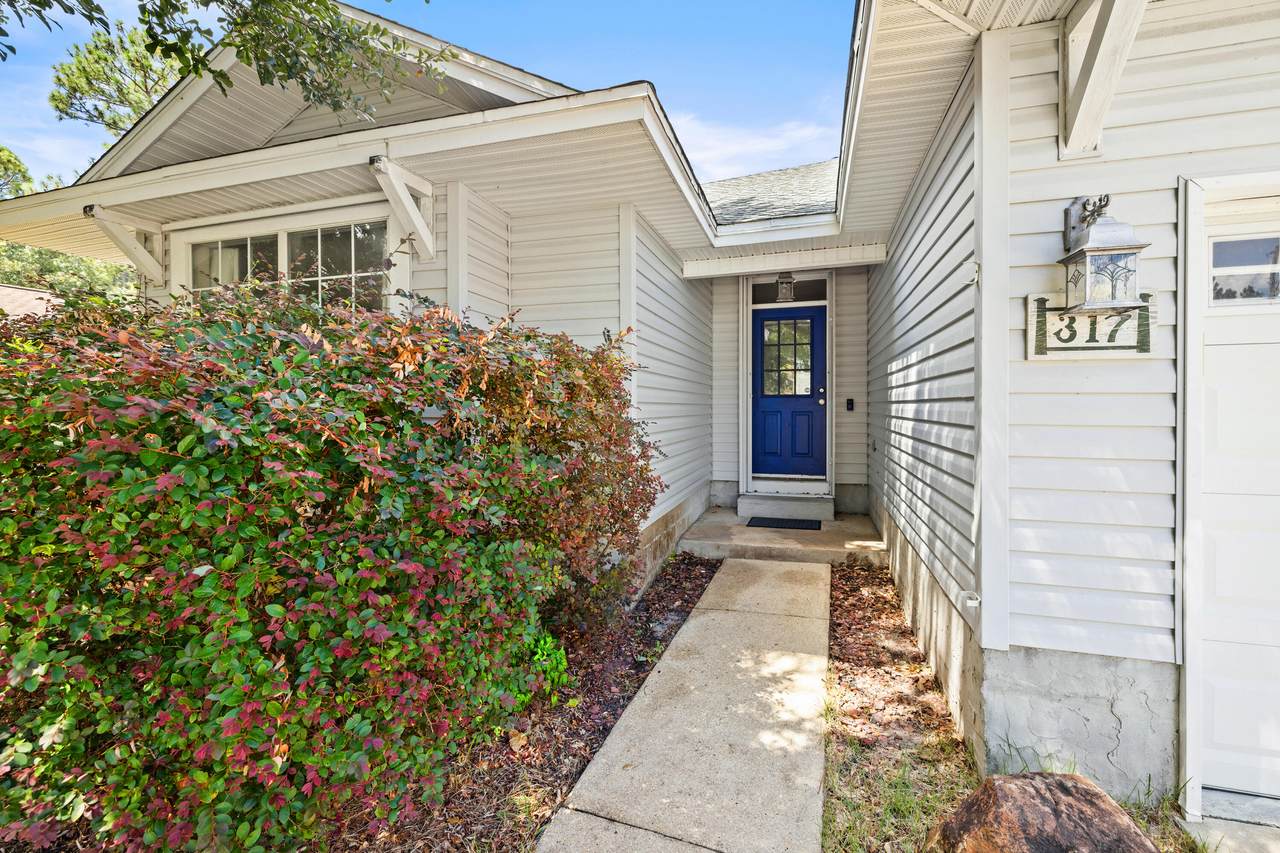 317 Magnolia Creek Road - Photo 1