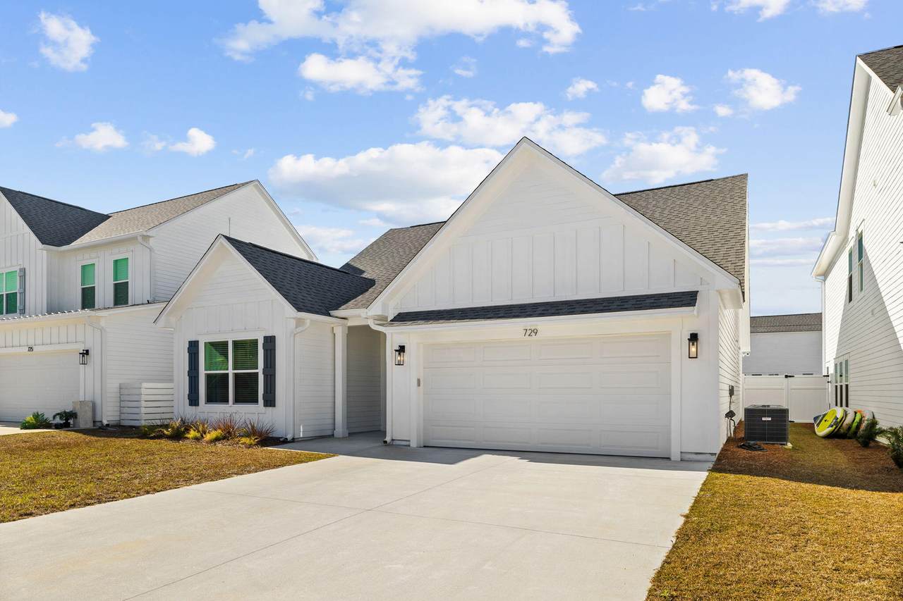 729 Landing Circle - Photo 1