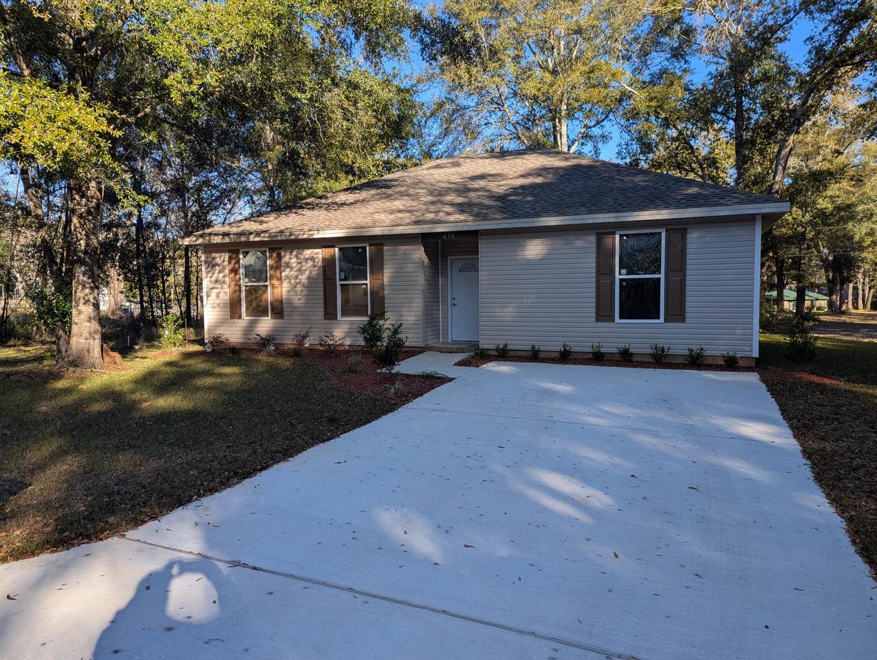 698 Edney Avenue - Photo 1