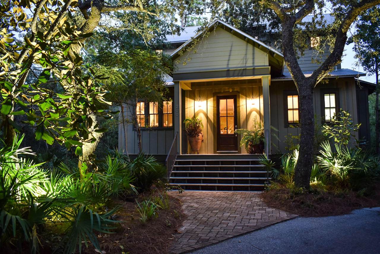 200 Adair Lane - Photo 1