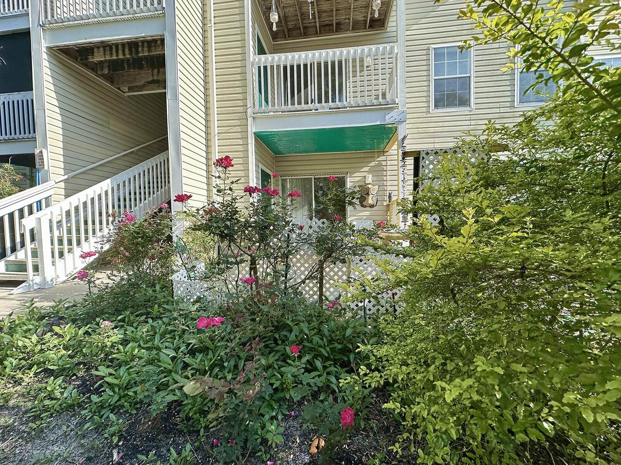4080 Dancing Cloud Court - Photo 1