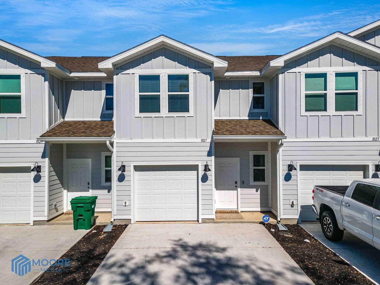 1027 Mclaren Circle - Photo 1