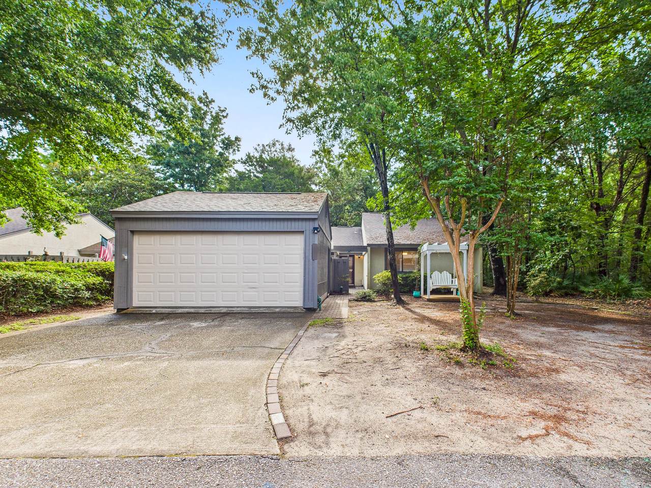 1000 Bay Drive - Photo 1