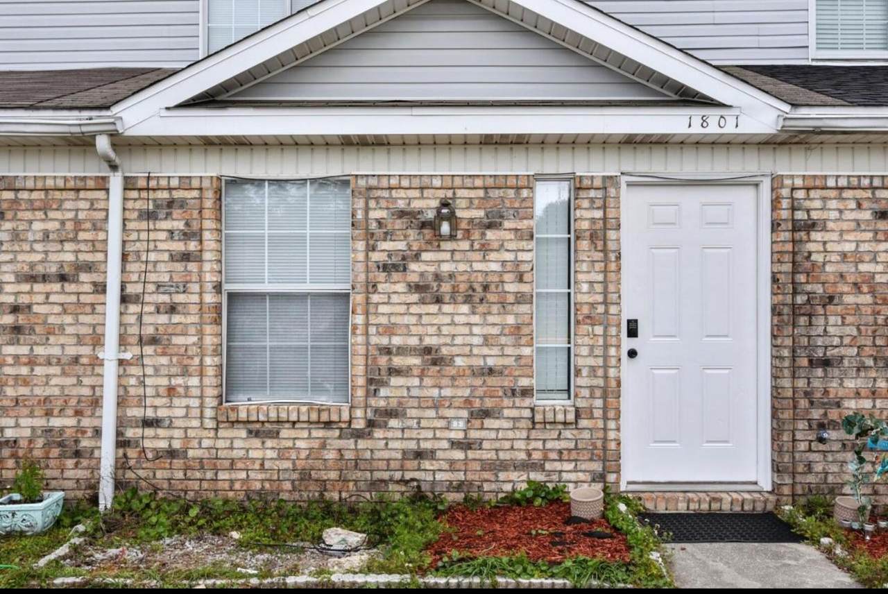 1801 Pointed Leaf Lane - Photo 1