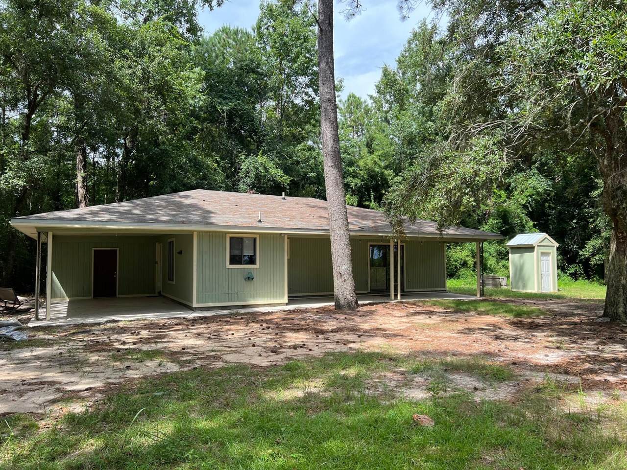 35 Bay Breeze Drive - Photo 1