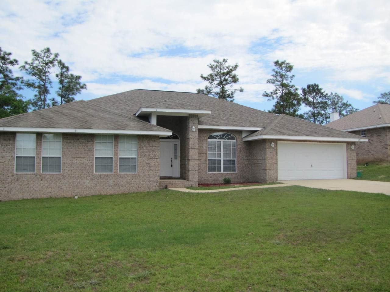 181 Conquest Avenue - Photo 1