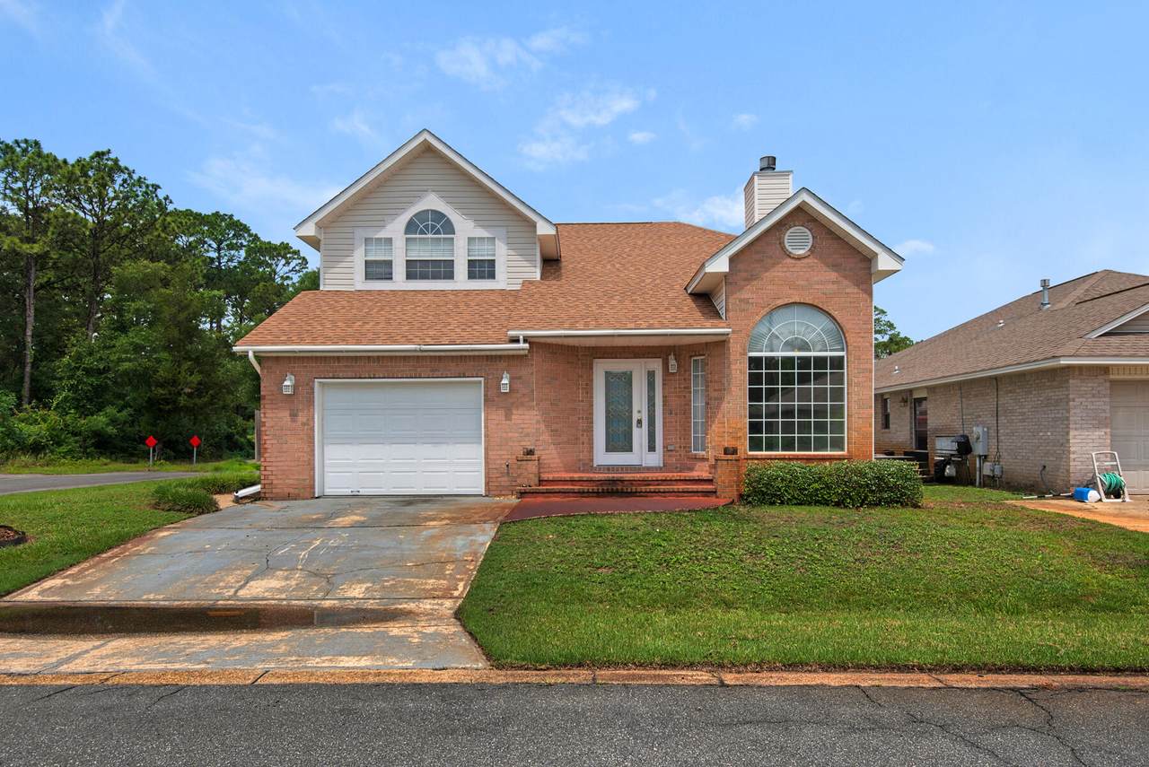 879 Van Dyke Drive - Photo 1