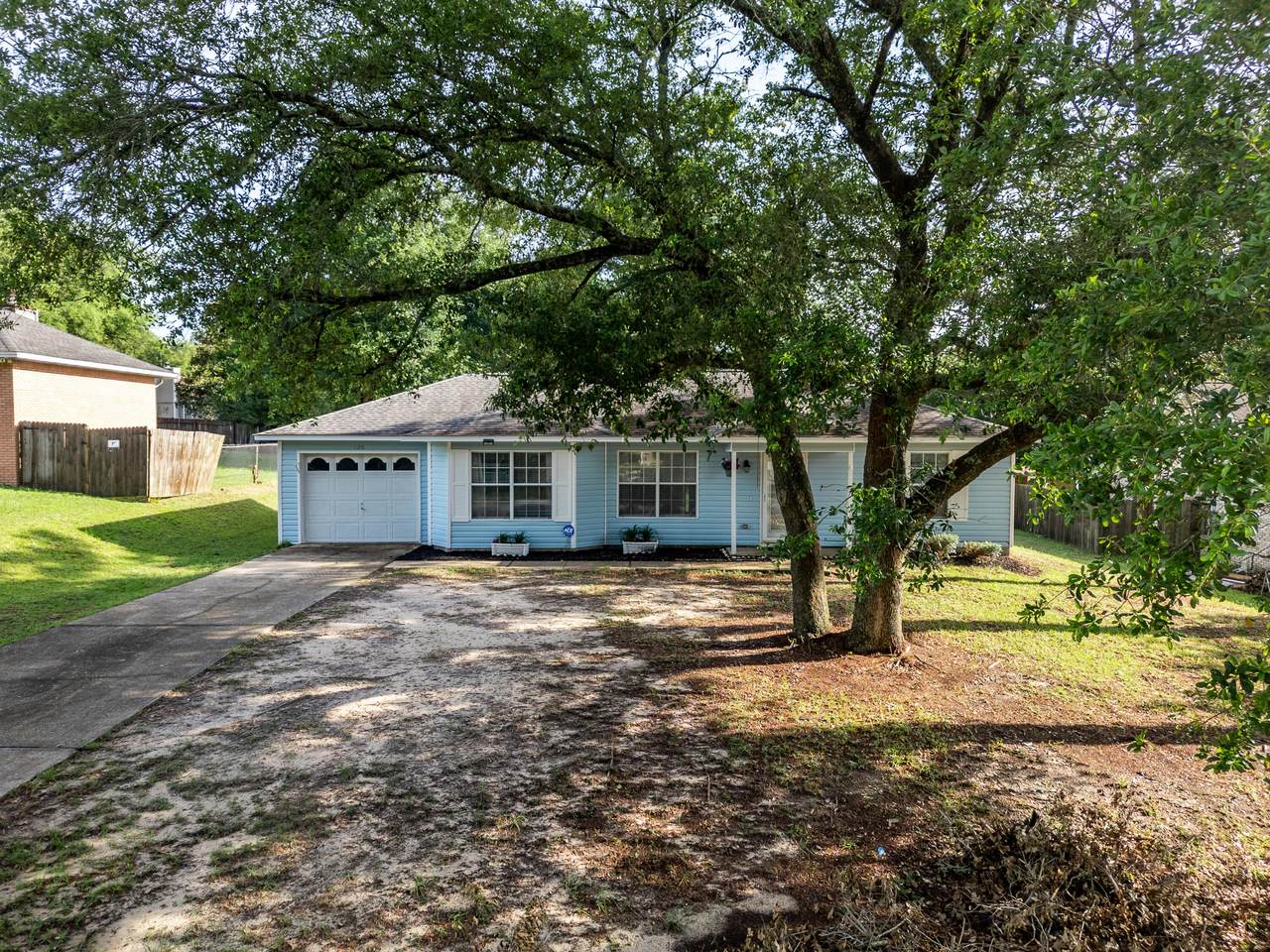 126 Claire Drive - Photo 1