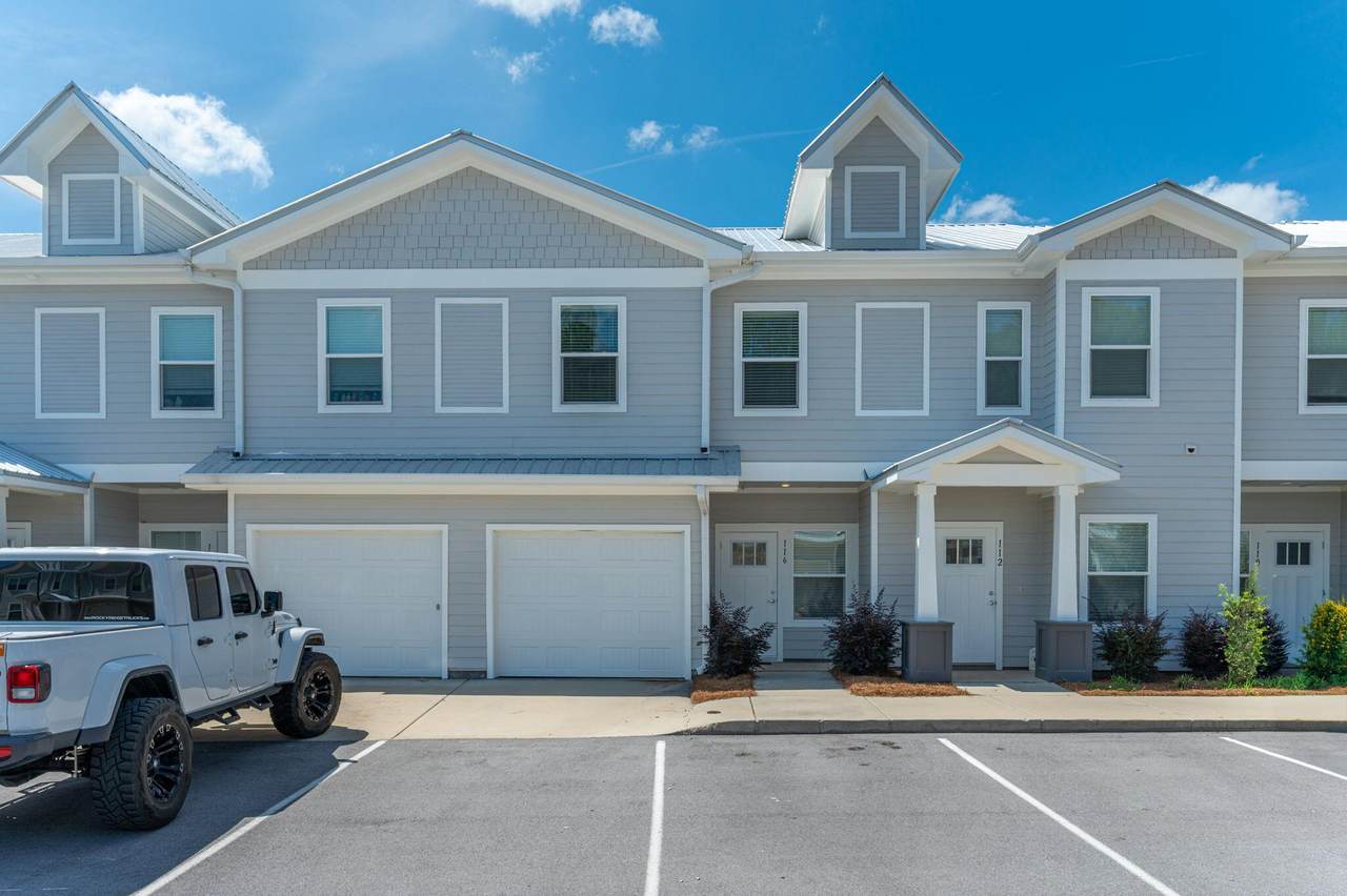 116 Date Palm Lane - Photo 1