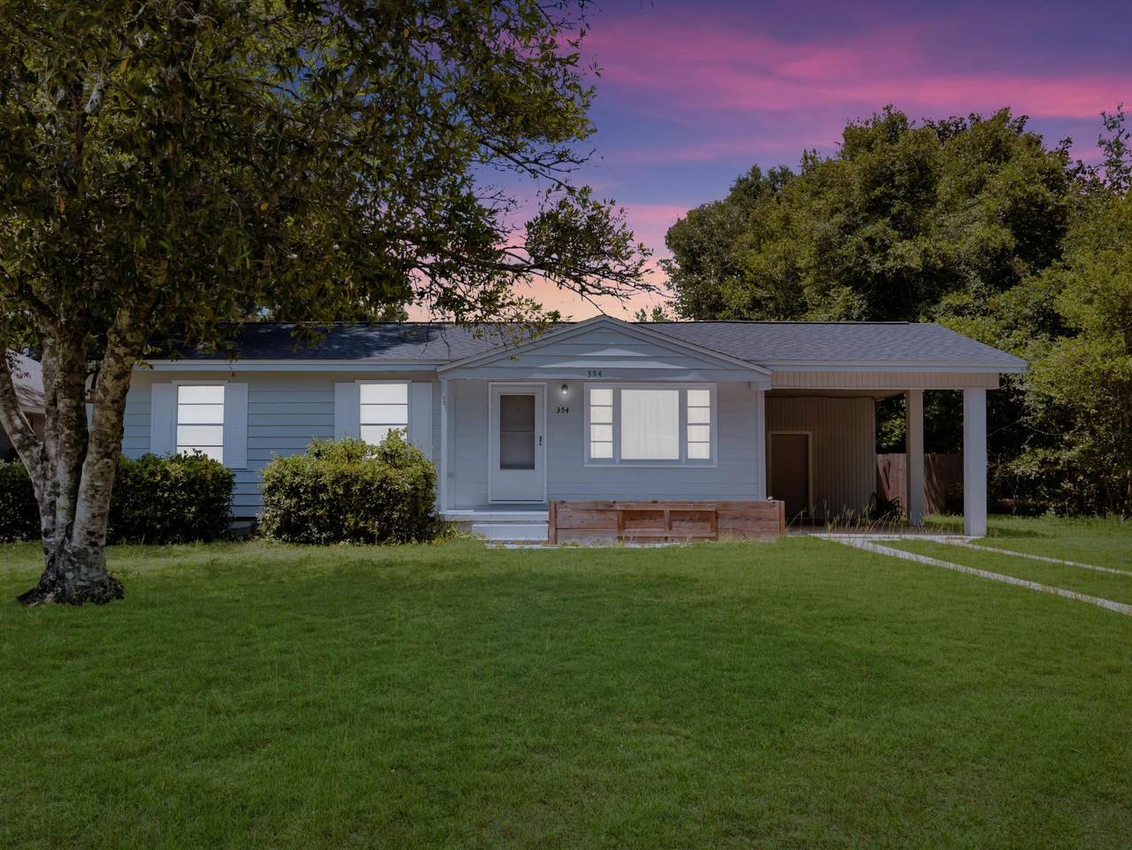 354 Chicago Avenue - Photo 1