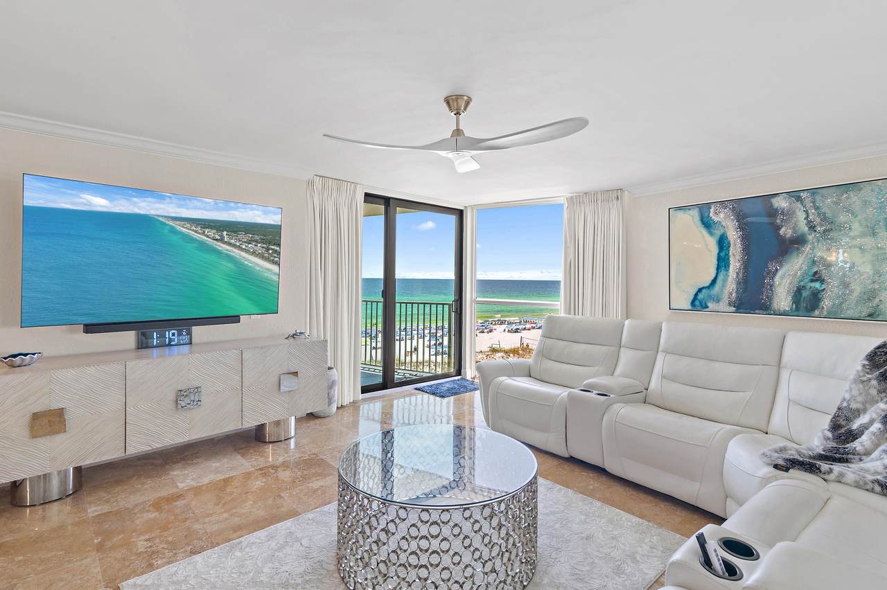 114 Mainsail Drive - Photo 1