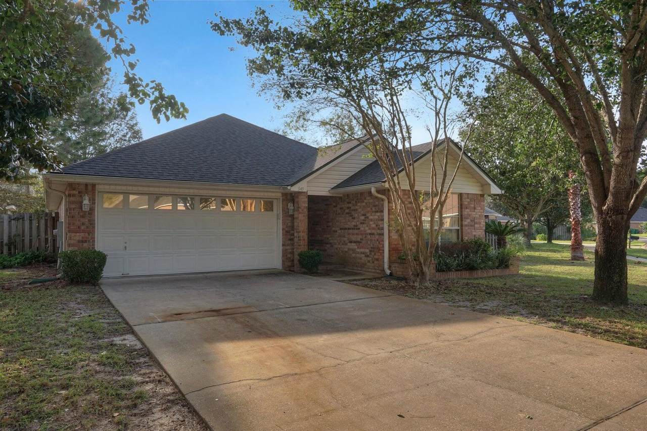349 Louise Circle - Photo 1
